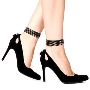 Mwah💋 Jewelry - ✨BUNDLE!✨Sexy▪️Layered Studded Anklets▪️ Mwah💋 Jewelry - ✨BUNDLE!✨Sexy▪️Layered Studded Anklets▪️